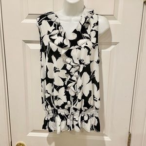 Karl Lagerfeld Sleeveless Ruffled blouse in white & black floral prints